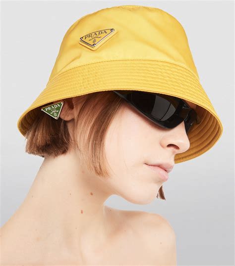 prada bucket hat nylon.